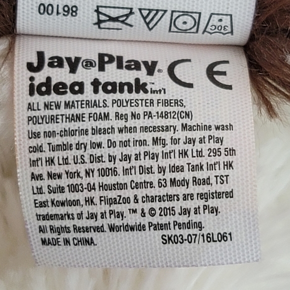 FlipaZoo Bradley Labrador Rachel Cat 2 In 1 Plush - Picture 12 of 14